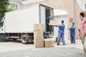 how much do i need to tip movers