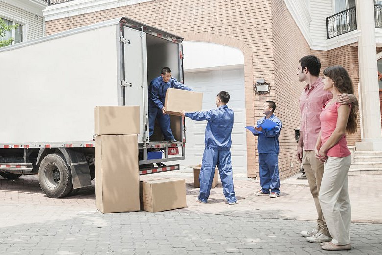 how much do i need to tip movers